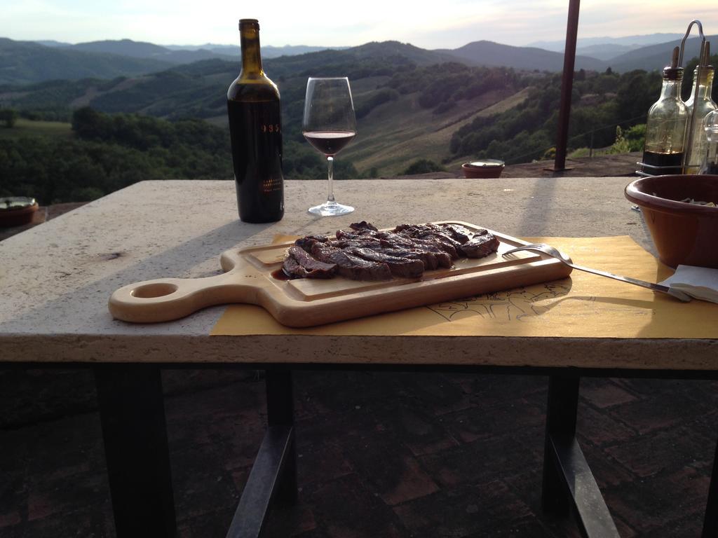 Vila Agriturismo Erta Casole dʼElsa Exteriér fotografie